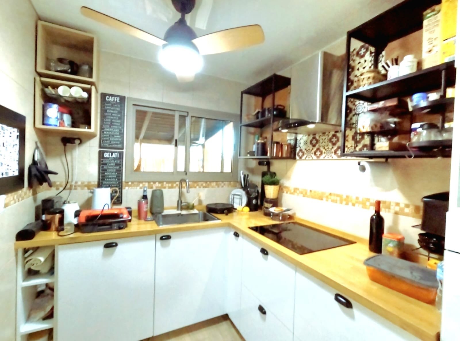 f9b02269-c582-4563-ace6-7f1882ced0e5